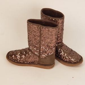 Olive green sequin winter boots